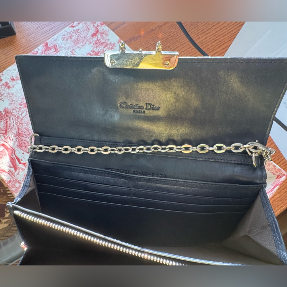 Dior Cannage Wallet On Chain - Picture 10 of 12